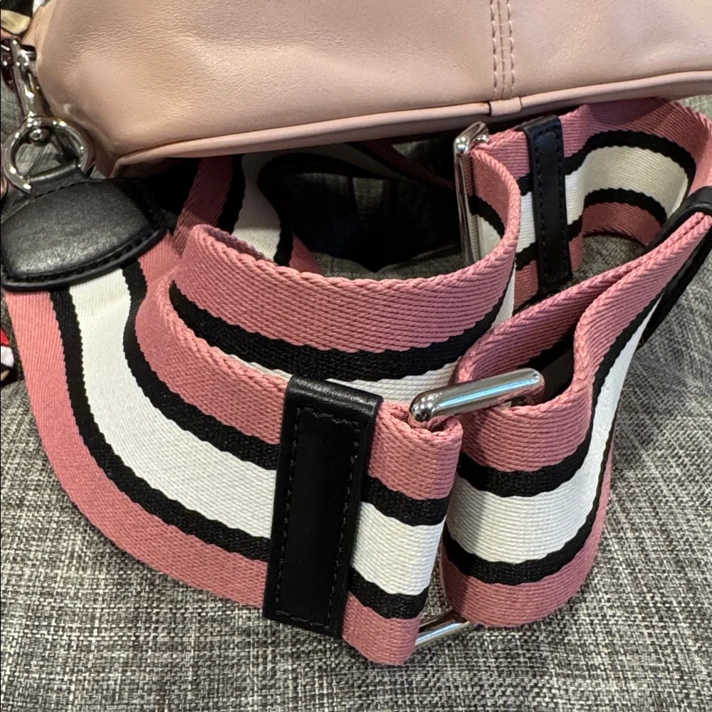 Marc Jacobs Bag Flash Pink Leather Camera Crossbody - Picture 15 of 17